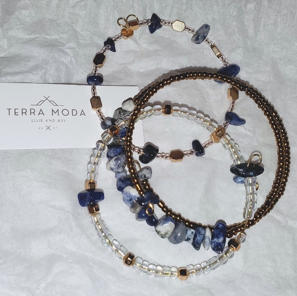 Sodalite Healing Bangles -3pack- Gold and Blue - Picture 2 of 7